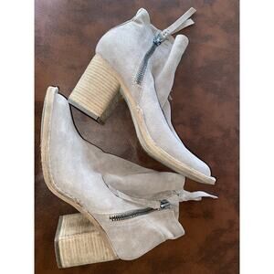 Dolce Vita Boots Booties Brown Suede Leather Double Zip Heel Size 9 NEW